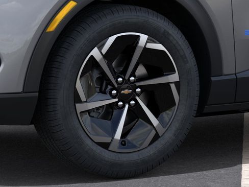 New 2026 Chevrolet Equinox EV LT FWD image 33
