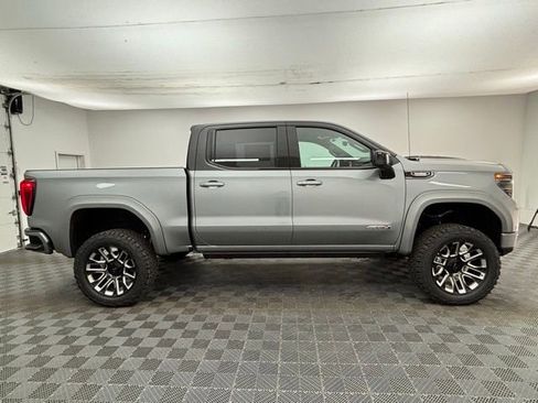 New 2026 GMC Sierra 1500 AT4 w/ Technology Package image 8