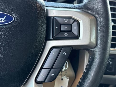Used 2017 Ford F250 Lariat w/ Lariat Value Package AWD/4WD image 34