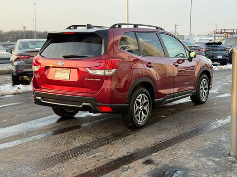 Certified 2024 Subaru Forester Premium image 4