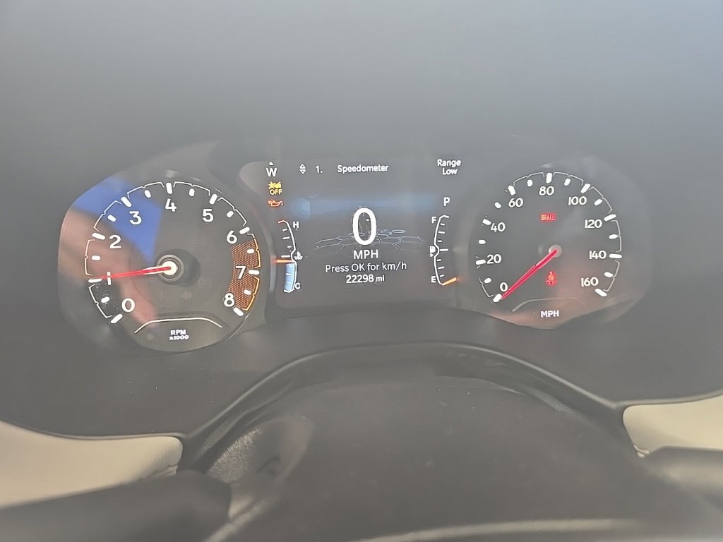 Used 2023 Jeep Compass Limited AWD/4WD image 2