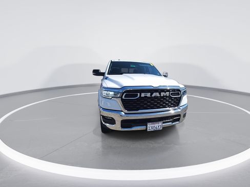 Used 2025 RAM 1500 Big Horn AWD/4WD image 3