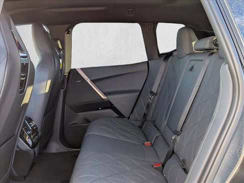 Used 2026 BMW iX xDrive60 image 17