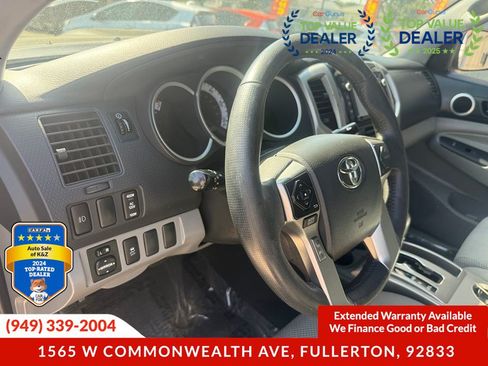 Used 2015 Toyota Tacoma PreRunner w/ TRD Sport Package RWD image 11