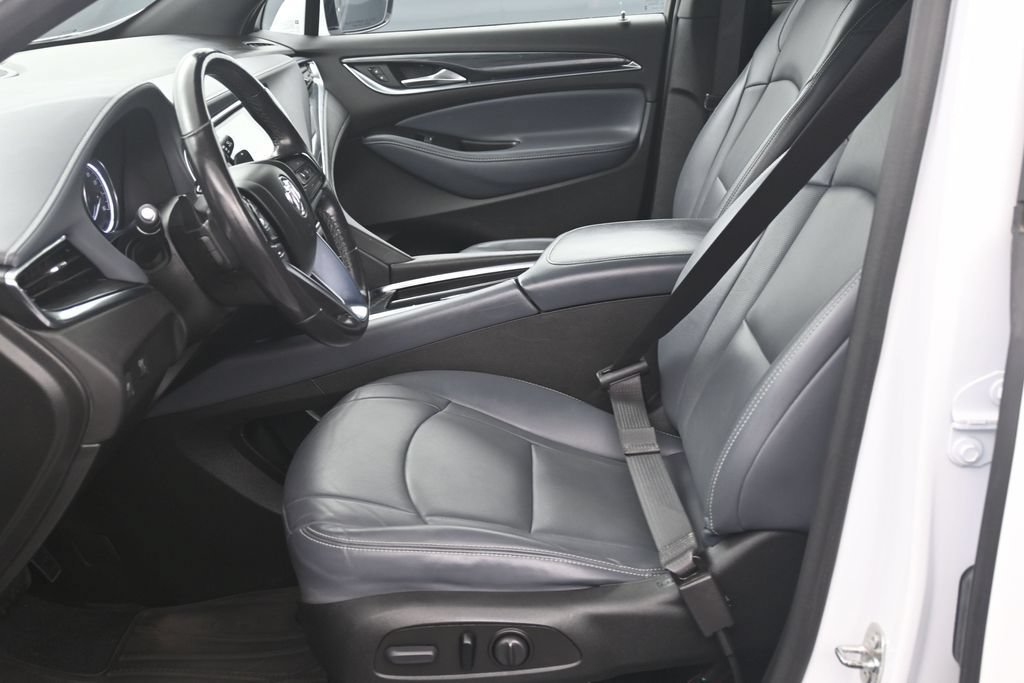 Certified 2024 Buick Enclave Essence w/ Experience Buick Package AWD/4WD image 10