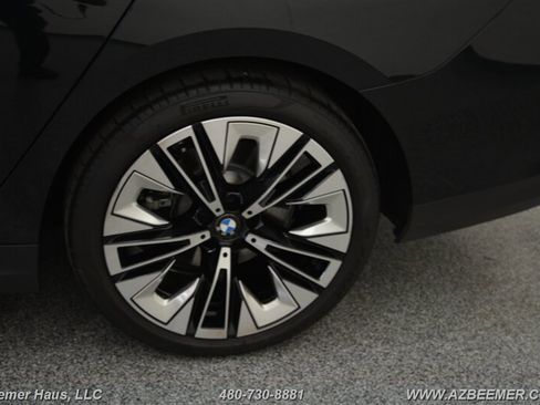 Used 2024 BMW 530i w/ M Sport Package image 47