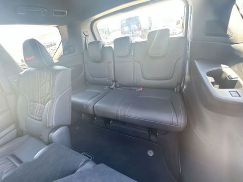 Used 2025 Nissan Armada PRO-4X AWD/4WD image 25