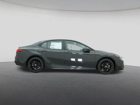 New 2026 Toyota Camry SE image 27