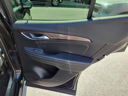 Certified 2023 Buick Envision Avenir image 43