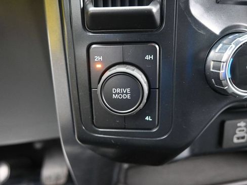 Used 2025 Ford F150 XLT w/ Equipment Group 301A Standard AWD/4WD image 32