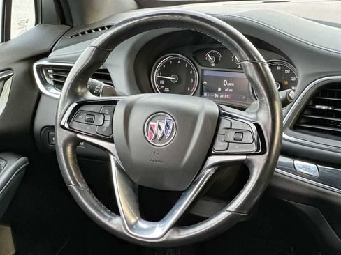 Used 2023 Buick Enclave Essence image 28
