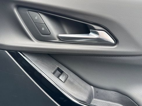 Used 2026 Chevrolet Equinox LT image 21