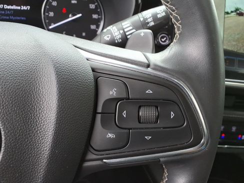 Certified 2023 Buick Envision Avenir FWD image 23