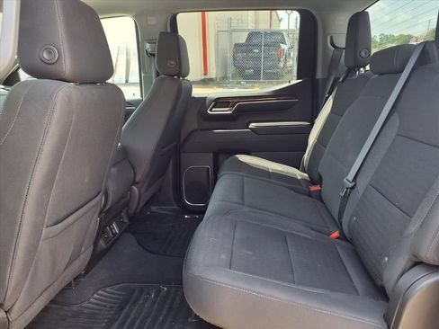 Used 2022 GMC Sierra 1500 SLE RWD image 11