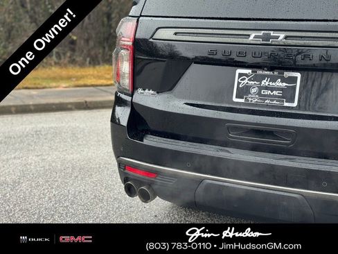 Used 2022 Chevrolet Suburban Z71 w/ Z71 Off-Road Package image 16