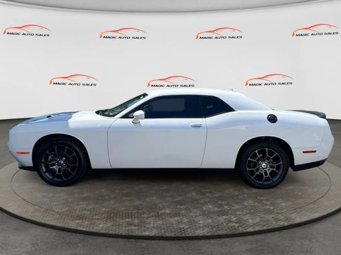 Used 2018 Dodge Challenger GT w/ Driver Convenience Group AWD/4WD image 7