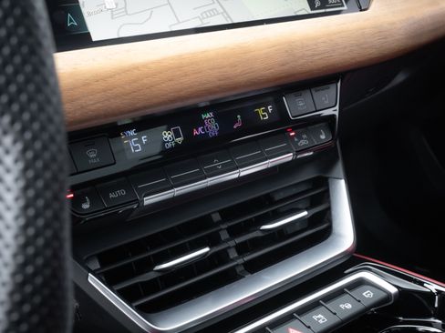 Used 2023 Audi e-tron GT Prestige w/ Prestige Package image 15