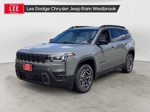 New 2026 Jeep Cherokee Laredo AWD/4WD image 1