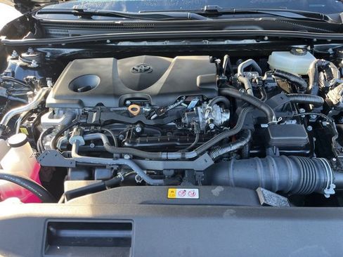 Used 2025 Toyota Camry XLE w/ Premium Package image 35