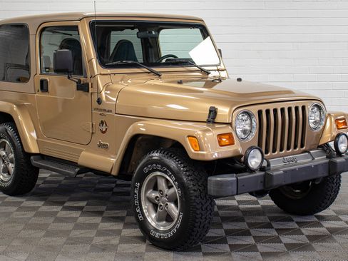 Used 1999 Jeep Wrangler Sahara AWD/4WD image 1