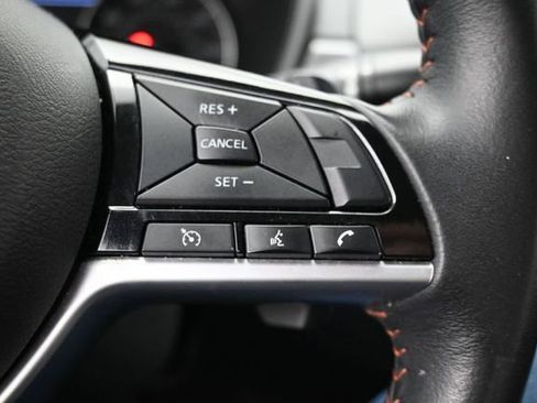 Used 2024 Nissan Altima 2.5 SR FWD image 16