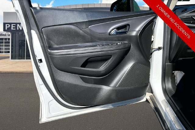 Used 2020 Buick Encore Preferred FWD image 18