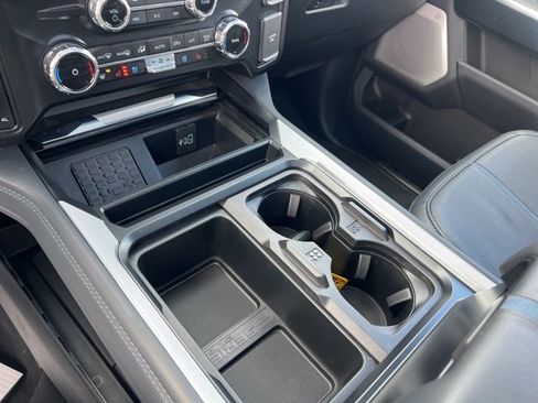 Certified 2025 Ford F350 Platinum w/ FX4 Off-Road Package image 18