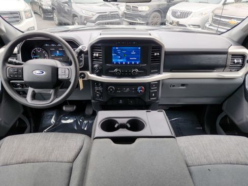 Used 2021 Ford F150 XLT w/ Trailer Tow Package image 14