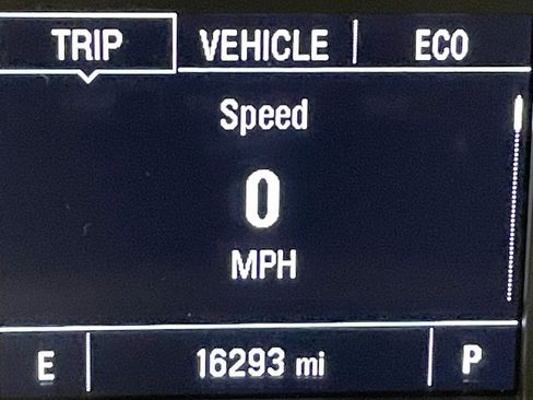 Used 2023 Chevrolet Equinox LS image 6