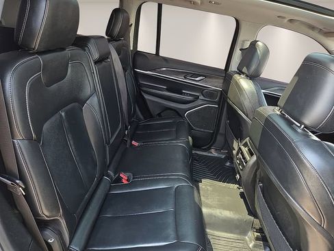 Used 2022 Jeep Grand Cherokee Limited AWD/4WD image 14