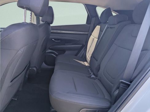 Used 2023 Hyundai Tucson SE image 20