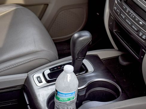 Used 2019 Honda Pilot EX-L image 9