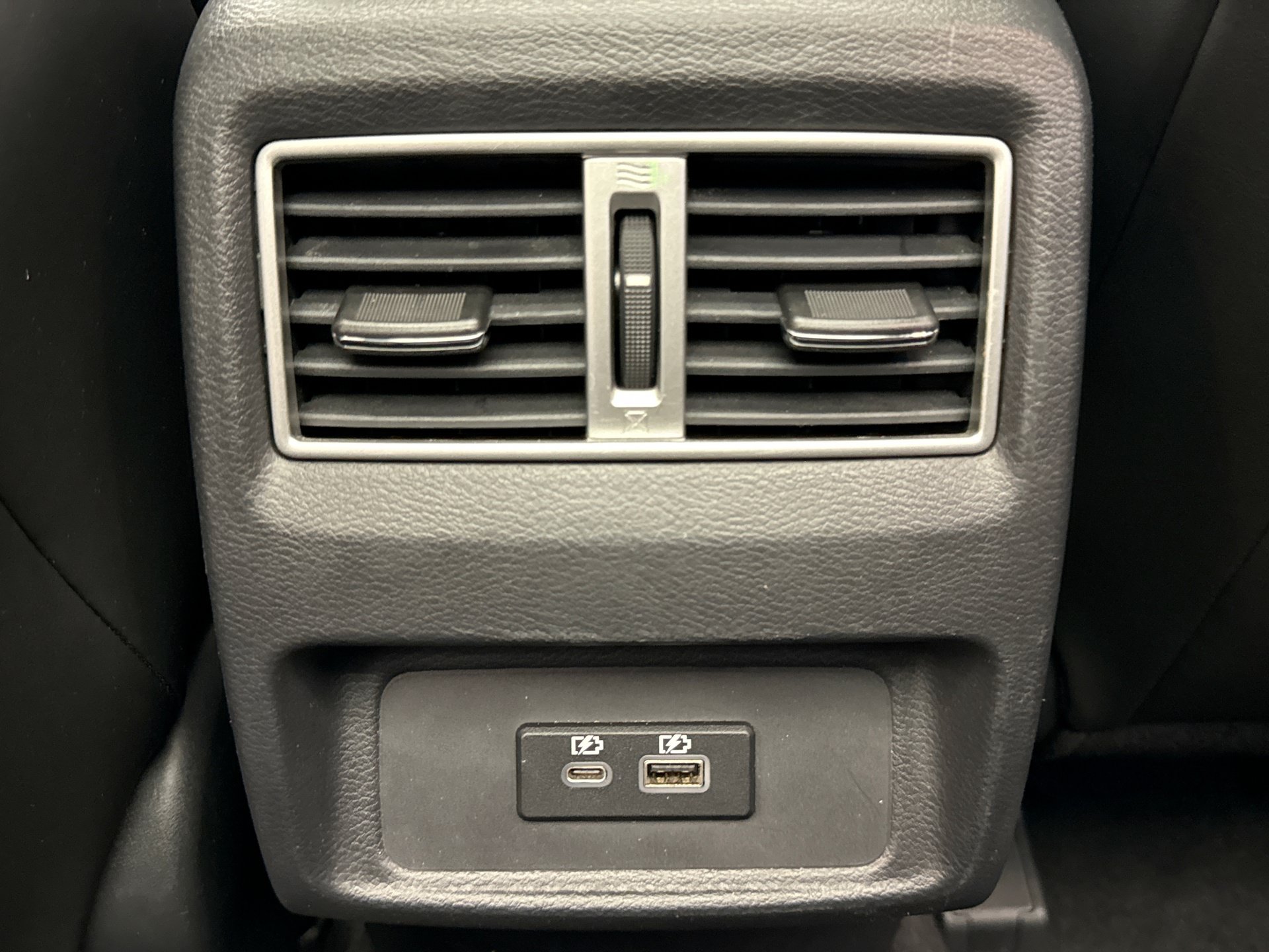 Used 2023 Nissan Maxima SR w/ Sport Mat Group FWD image 21
