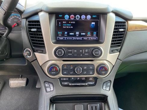 Used 2019 GMC Yukon Denali w/ Denali Ultimate Package AWD/4WD image 29