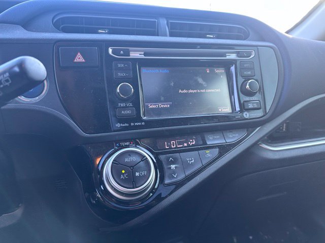 Used 2016 Toyota Prius C Three FWD image 14