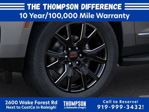New 2026 GMC Yukon XL Elevation AWD/4WD image 12