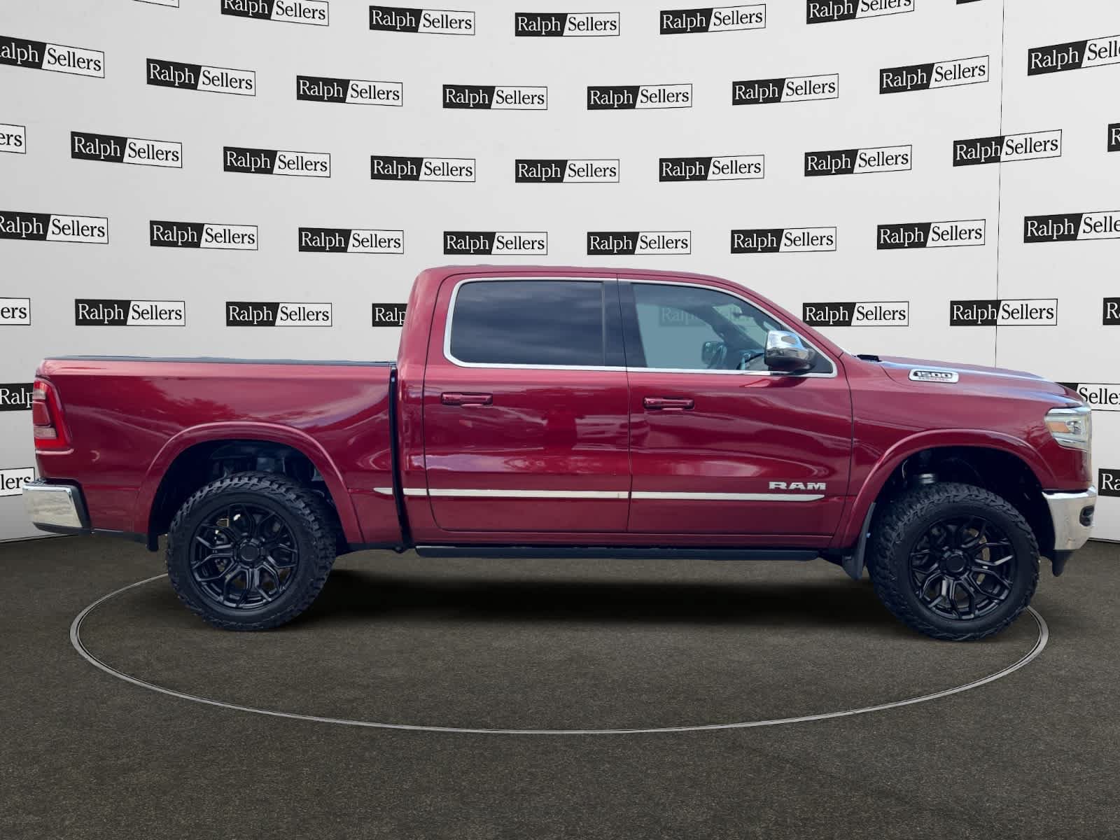 Used 2023 RAM 1500 Limited AWD/4WD image 6