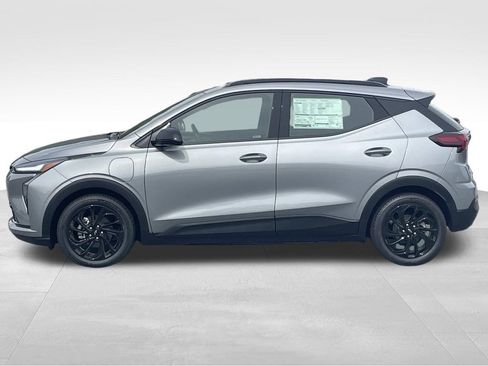 New 2027 Chevrolet Bolt RS w/ Technology Package FWD image 6