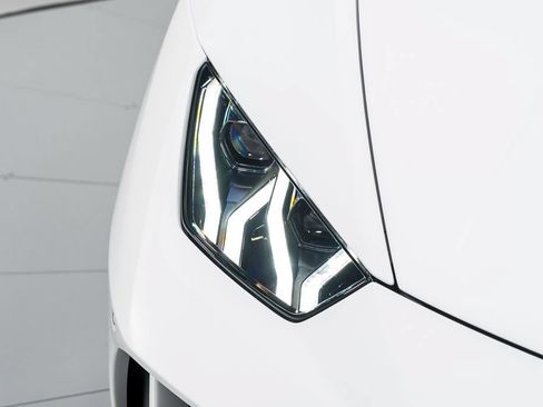 Used 2022 Lamborghini Huracan EVO AWD/4WD image 42