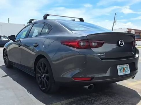 Used 2022 MAZDA MAZDA3 s AWD/4WD image 10