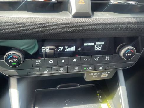 New 2026 Subaru Outback Limited AWD/4WD image 22