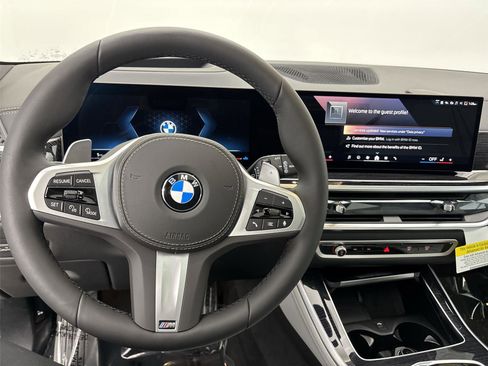 New 2026 BMW X5 xDrive40i w/ M Sport Package image 22