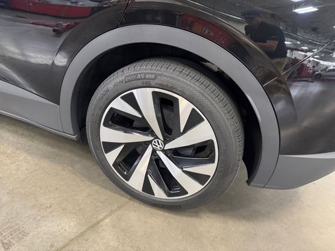 Used 2022 Volkswagen ID.4 Pro S RWD image 26