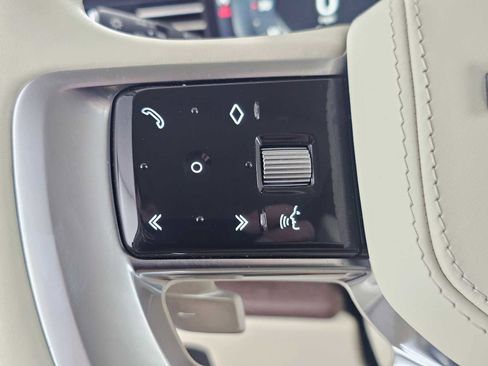 Used 2023 Land Rover Range Rover SE image 27