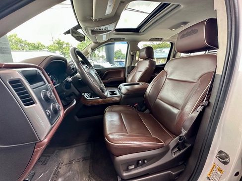 Used 2014 Chevrolet Silverado 1500 High Country image 14