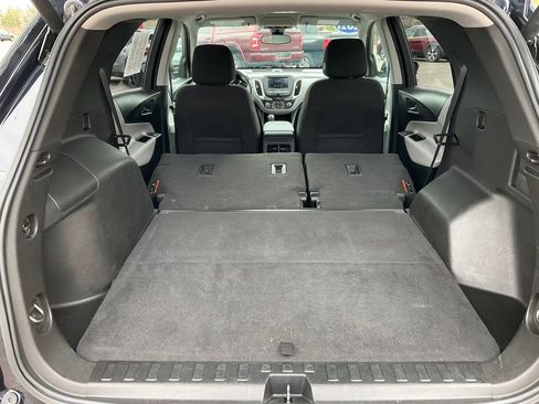 Used 2021 Chevrolet Equinox LT w/ Driver Convenience Package AWD/4WD image 29