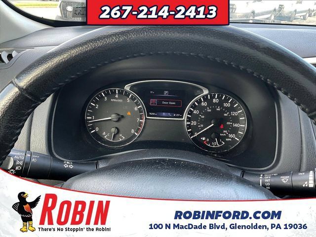 Used 2020 Nissan Pathfinder SV FWD image 15