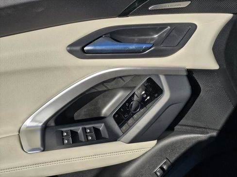 New 2025 Audi Q5 Premium Plus image 10