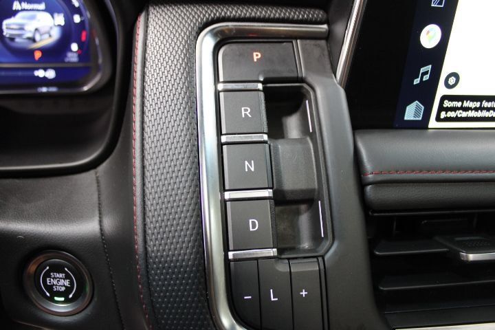Used 2022 Chevrolet Suburban RST w/ Luxury Package AWD/4WD image 52
