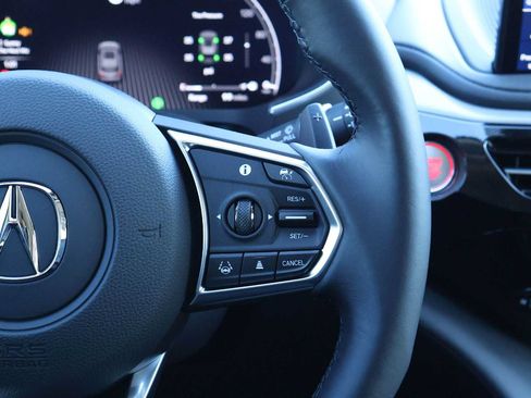 Certified 2026 Acura MDX w/ Technology Package FWD image 23